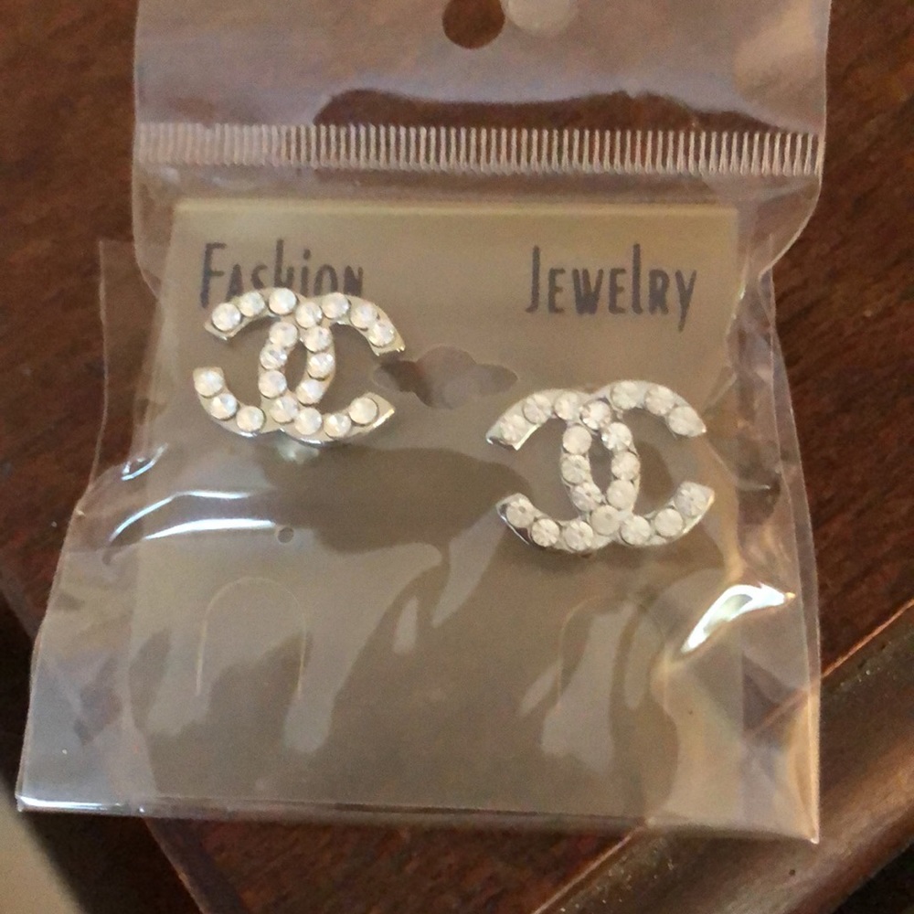 Pretty Silver & Crystal Earrings